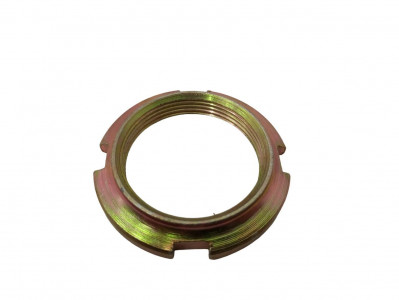 Гайка полуоси редуктора конечной перед.(Сморгонь)