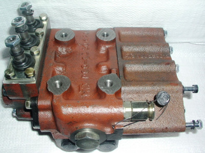Гидрораспределитель МТЗ-82 с гидрозамком  (ООО Салео)