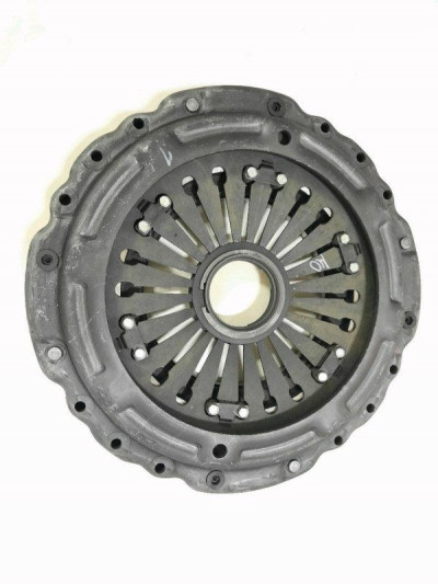 Диск нажимной лепестковый в сборе (корзина)