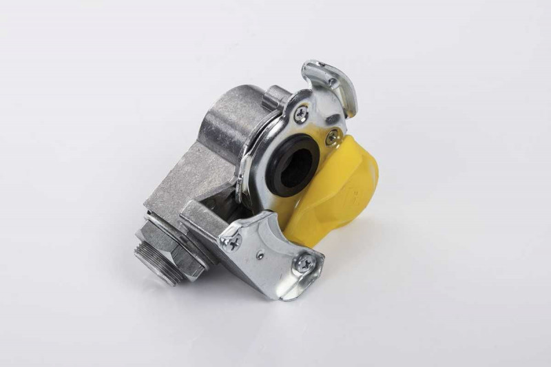 Головка соединительная М16 автомат с клапоном — 1