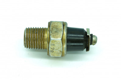 Датчик аварийного давления масла ММ-126