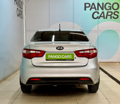 Kia Rio 1.4 MT (107 л.с.) 2014