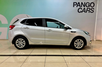 Kia Rio 1.4 MT (107 л.с.) 2015
