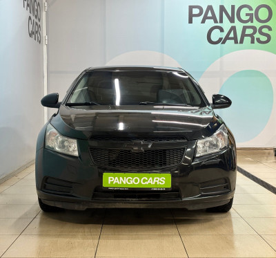 Chevrolet Cruze 1.6 MT (109 л.с.) 2012