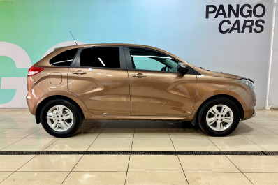 Lada (ВАЗ) XRAY 1.8 AMT (122 л.с.) 2019