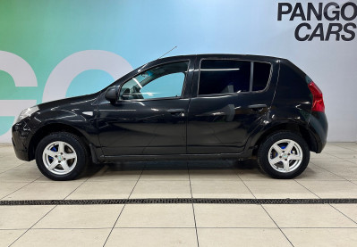 Renault Sandero 1.4 MT (75 л.с.) 2014