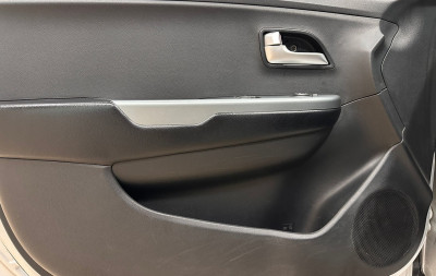 Kia Rio 1.4 MT (107 л.с.) 2012