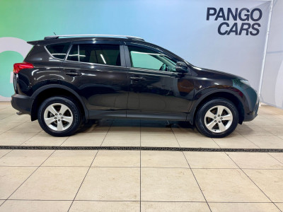 Toyota RAV4 2.0 MT (146 л.с.) 4WD 2014