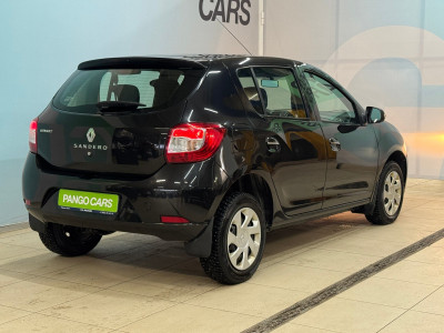 Renault Sandero 1.6 MT (102 л.с.) 2014