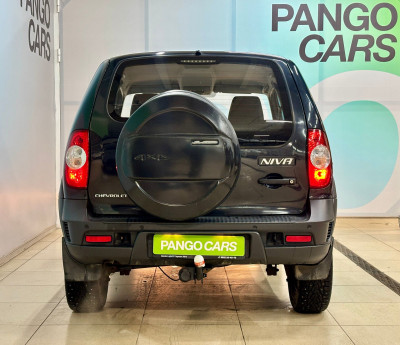 Chevrolet Niva 1.7 MT (80 л.с.) 4WD 2015