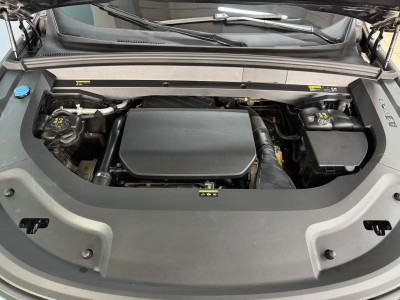 Li Auto (Lixiang) L9 44.5 kWh 1.5hyb AT (449 л.с.) 4WD 2024