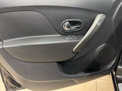 Renault Sandero 1.6 MT (102 л.с.) 2014