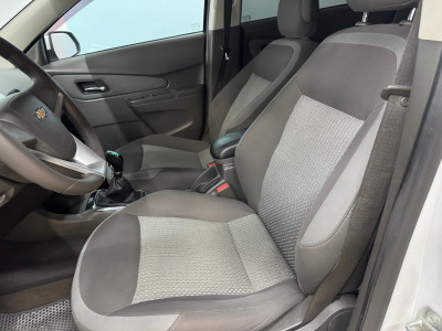 Chevrolet Cobalt 1.5 MT (105 л.с.) 2013