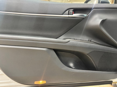 Toyota Camry 2.5 AT (200 л.с.) 2021