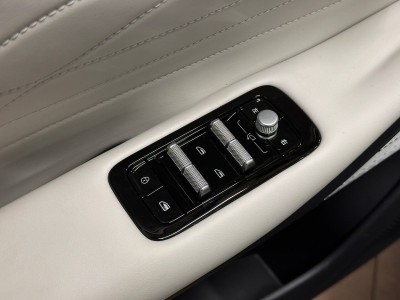 Geely Galaxy Starship 7 120km 1.5hyb AT (218 л.с.) 2025