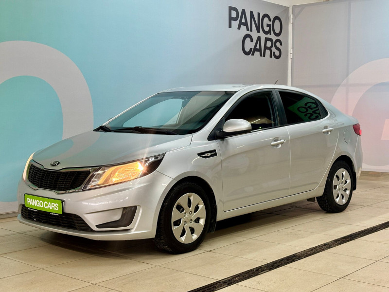 Kia Rio 1.4 MT (107 л.с.) 2014 — 1