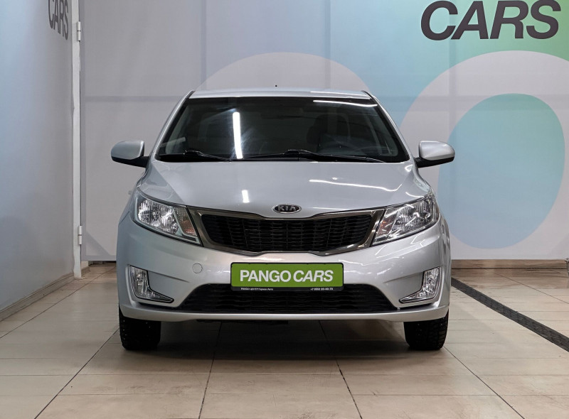 Kia Rio 1.4 MT (107 л.с.) 2012 — 2
