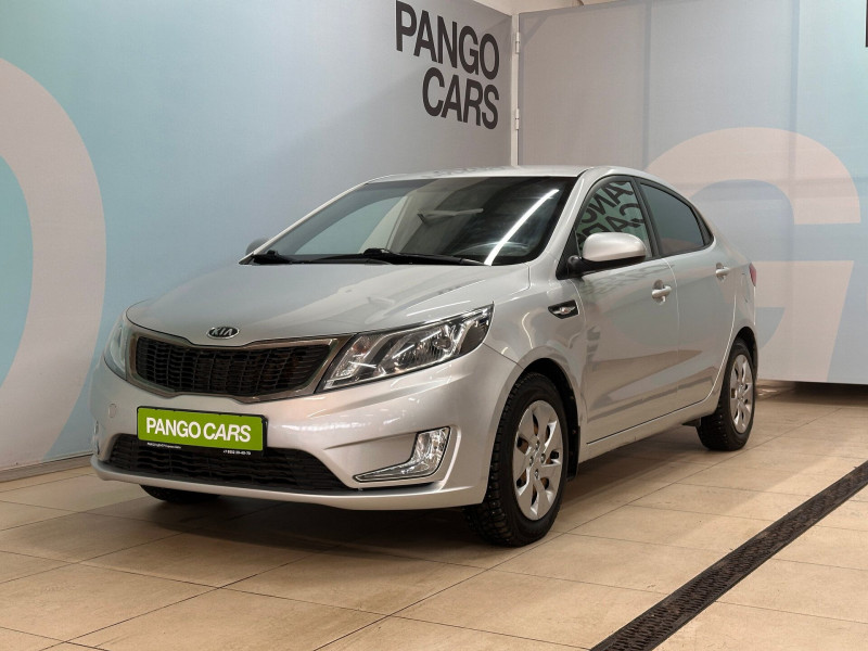 Kia Rio 1.4 MT (107 л.с.) 2012 — 1