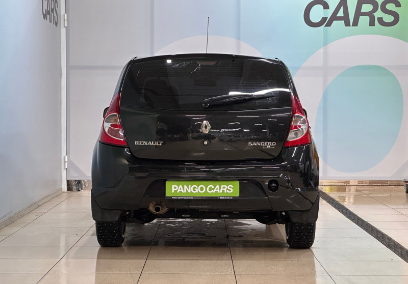 Renault Sandero 1.6 MT (84 л.с.) 2014 — 6