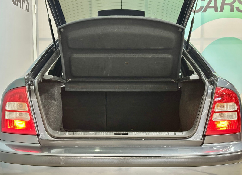 Skoda Octavia 1.6 MT (102 л.с.) 2008 — 7